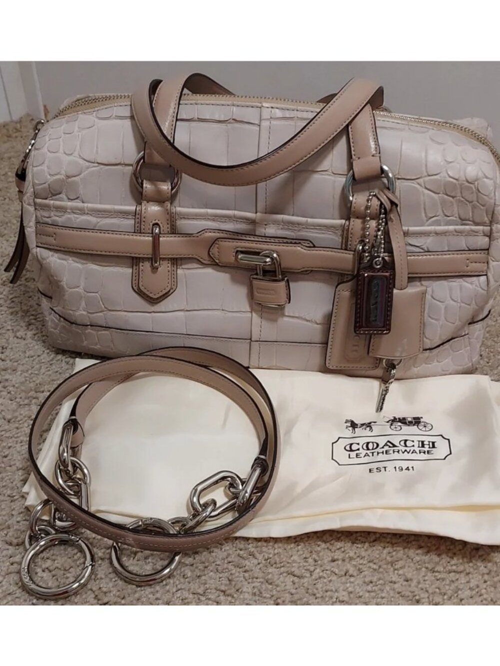 Coach 2011 Chelsea Croc Embossed Leather crossbody satchel large lock & hangtags